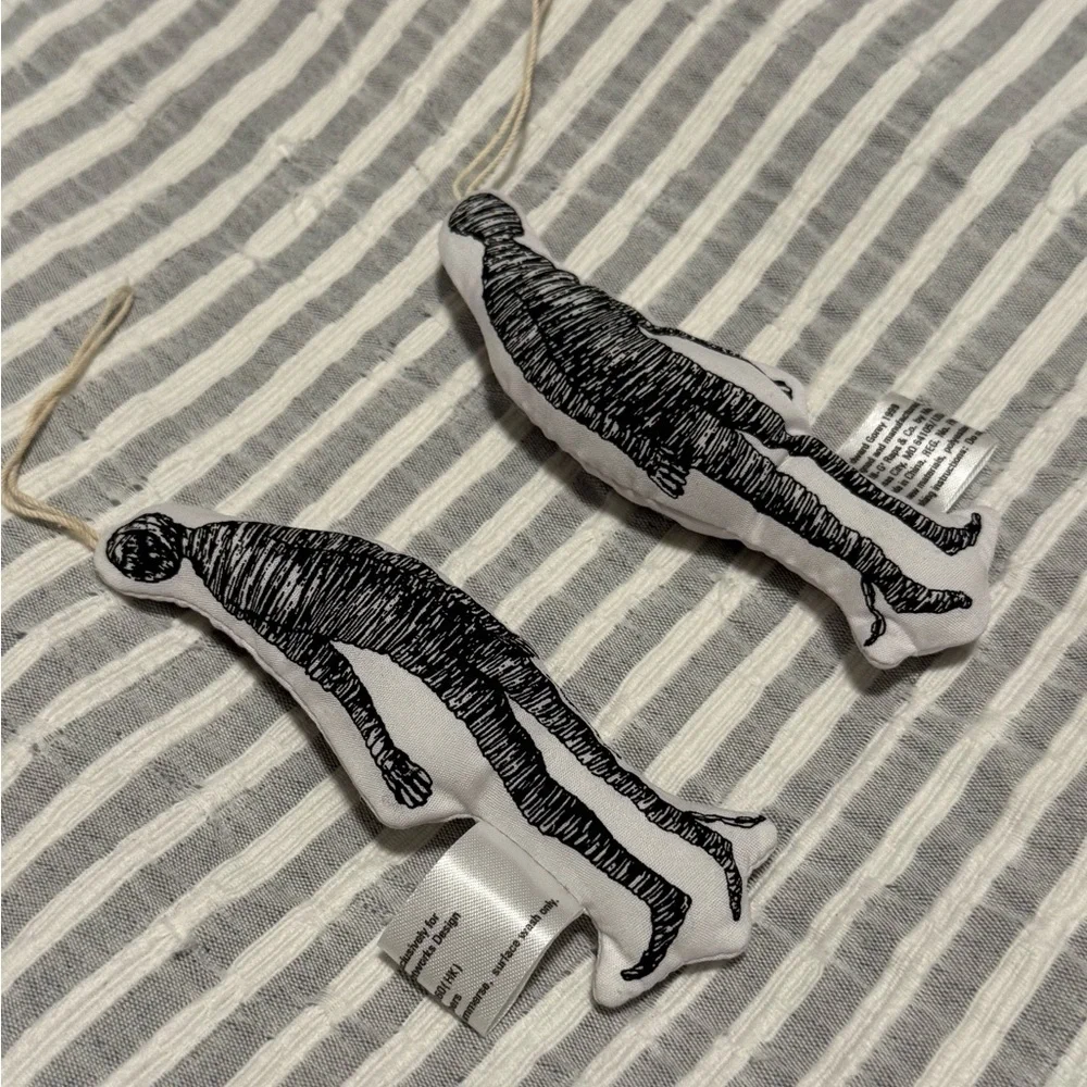 Two Edward Gorey Stuffed Ornaments - Picture 3 of 4